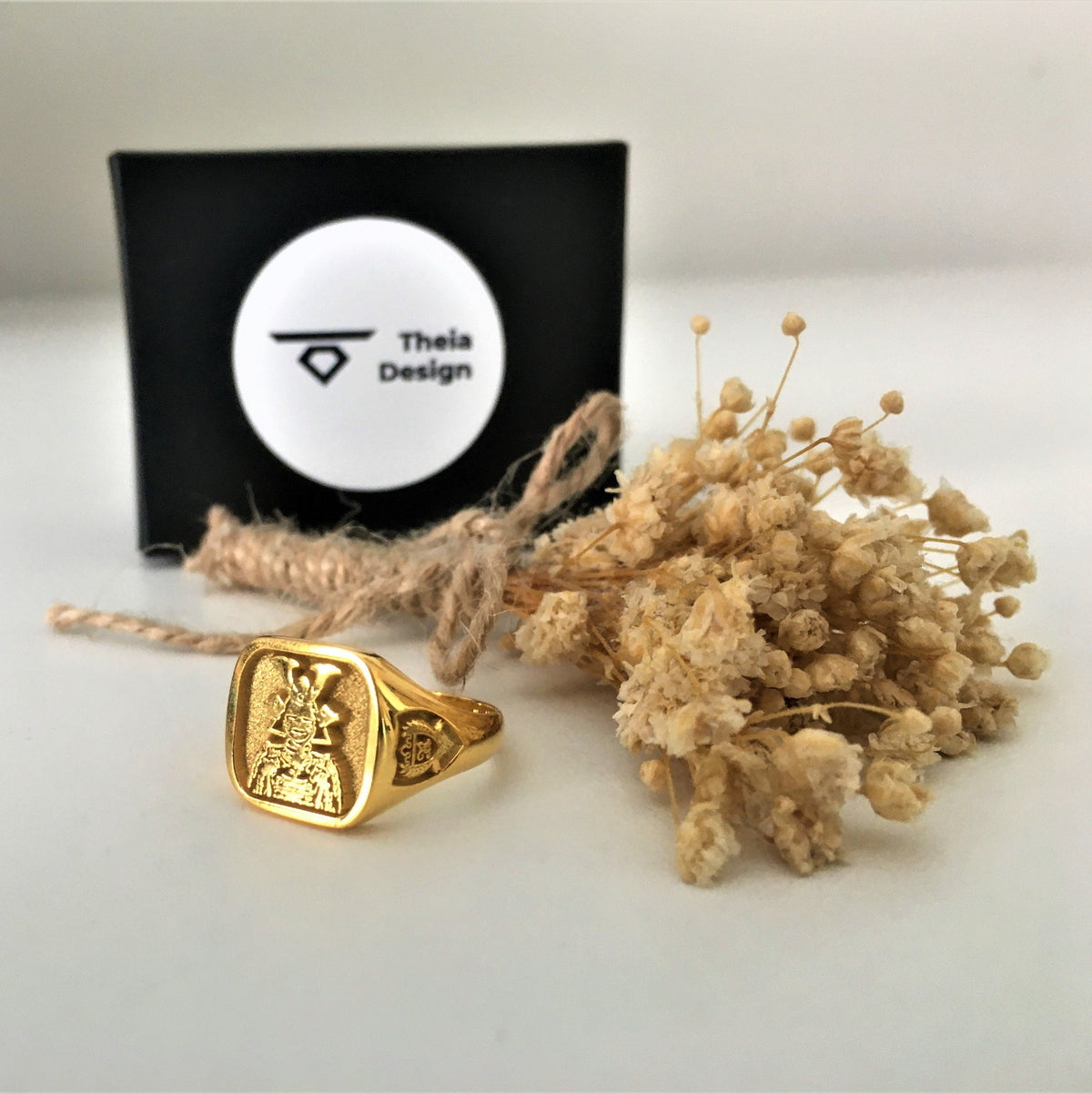 Custom Gold Plated Signet Ring, Solid 925 Gold Plated Ring, Family Crest Ring, Coat of Arm Ring, Heraldic Ring, Personalized & Customized